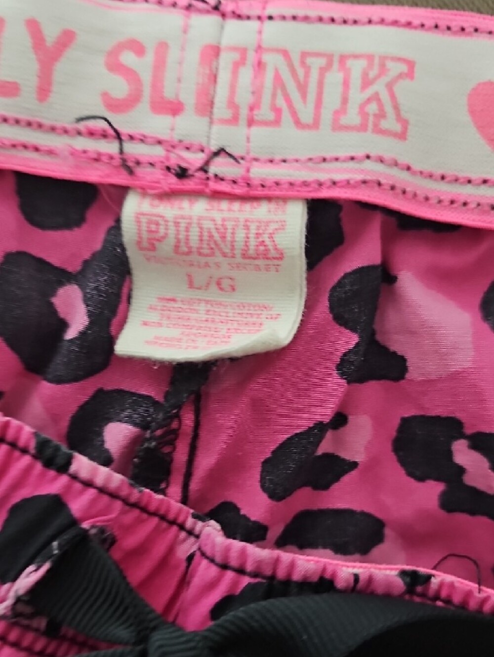 PINK Victoria's Secret Hot Pink & Black Leopard Print Pajama Pants - Picture 3 of 6